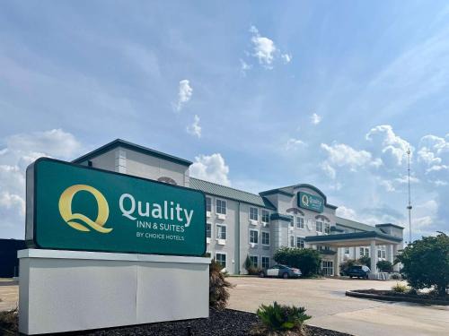 West Monroe Hotel | Quality Inn & Suites