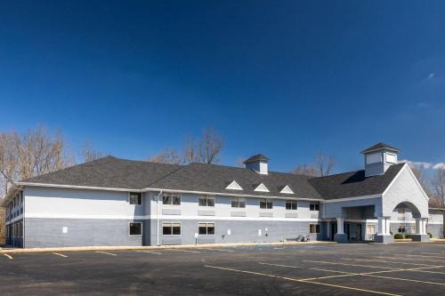 Carrollton Hotel | Quality Inn