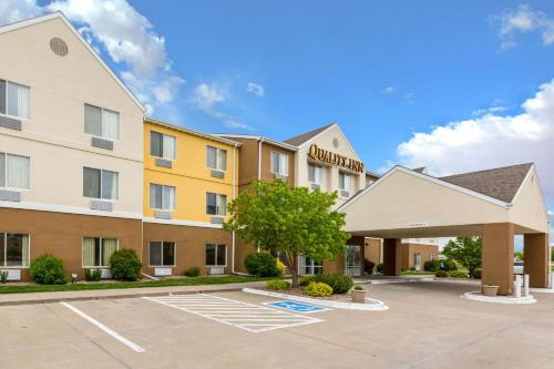Kearney Hotel | Quality Inn