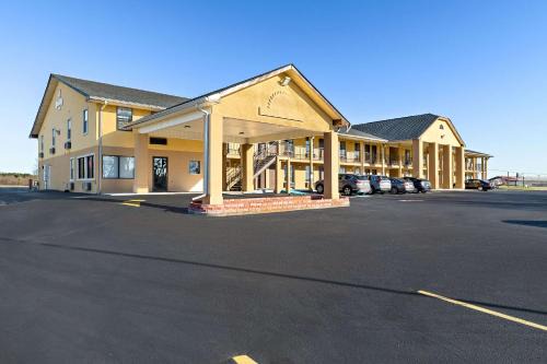 Monroe Hotel | Quality Inn