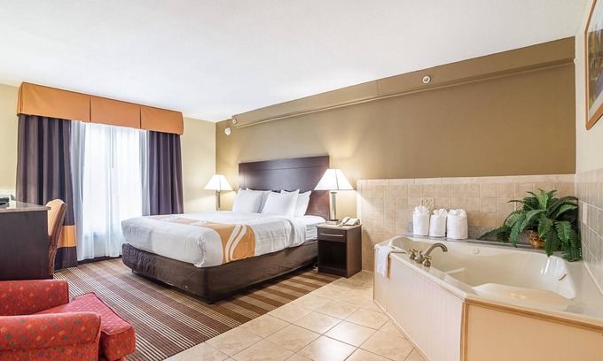 North Conway Hotel | Quality Inn