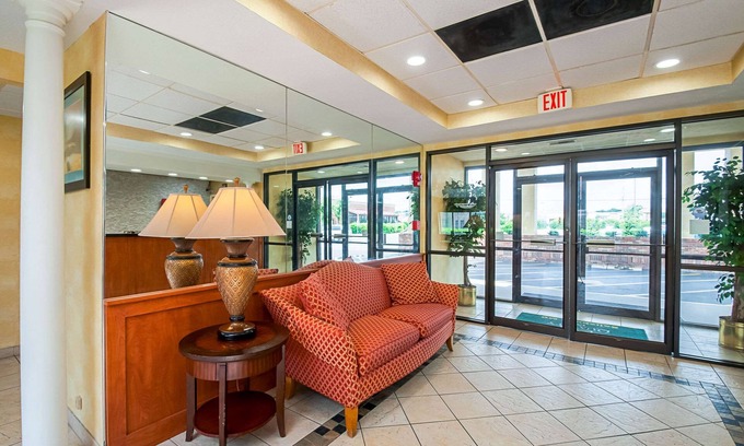 Salisbury Hotel | Quality Inn