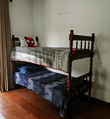 Garcia House | Quarto compartilhado 4 pessoas