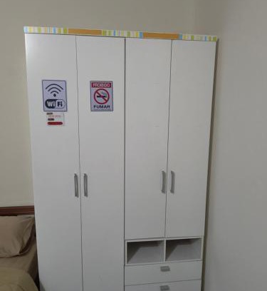 Chacaras Primavera House | Quarto individual privado mobiliado