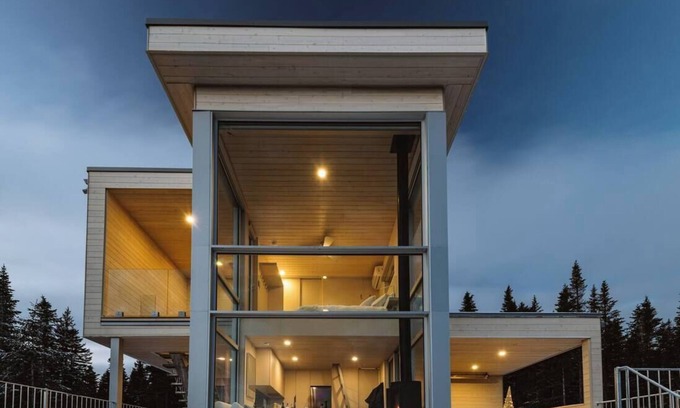Lac Beauport House | Quartz - Panoramic Views and Spa Near Quebec City