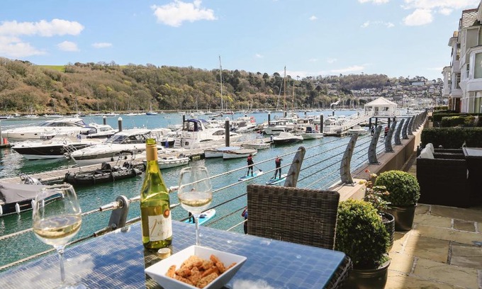 Dartmouth Apartment | Quayside, Dart Marina