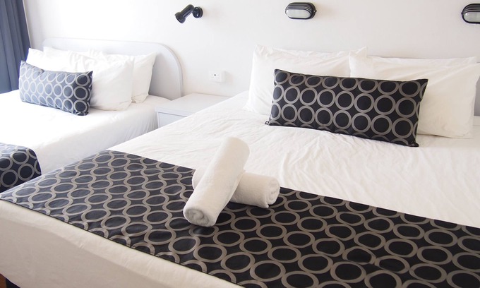 Queanbeyan Hotel | Queanbeyan Motel