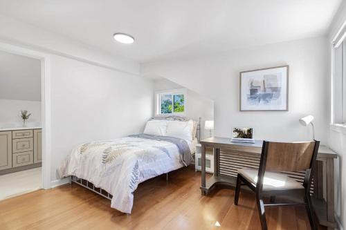 East Queen Anne House | Queen Anne Charm Near Tech Hubs & Entertainment