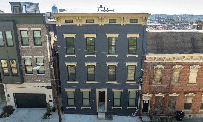 Mount Auburn House | Queen City Views Suites