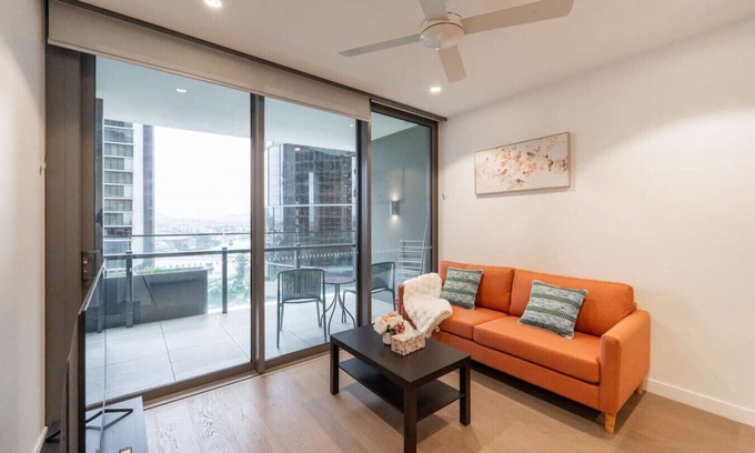 Brisbane Central Business District Apartment | Queen's Wharf-Be the First to stay at a 5-Star Apt
