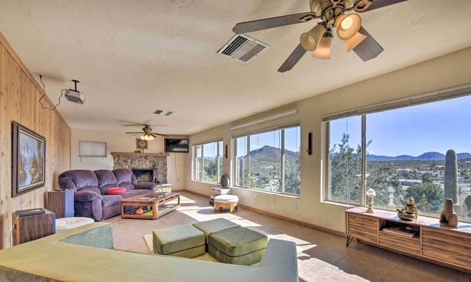 Queen Valley House | Queen Valley Home w/ Patio & Mountain Views!