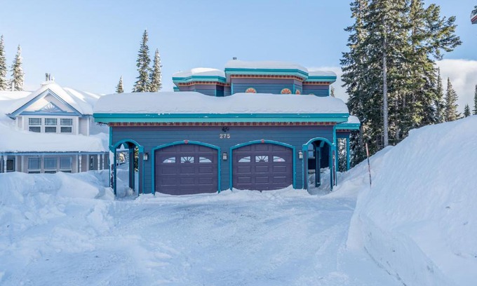 Silver Star Mountain House | Queenski