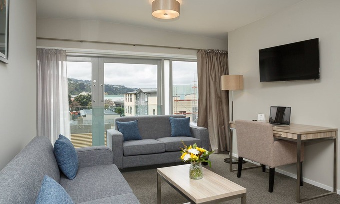 Petone Hotel | Quest Petone