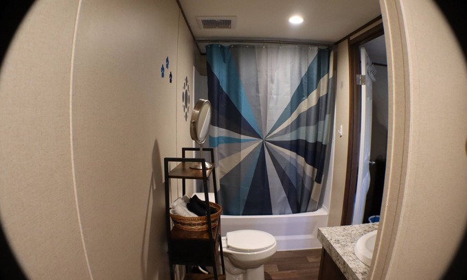 Pomerene House | Quiet 3-bedroom 2024 Home with WiFi