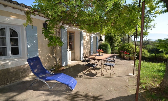 Mazan Apartment | Quiet area with superb views of the Mont Ventoux, In the heart of an olive grove