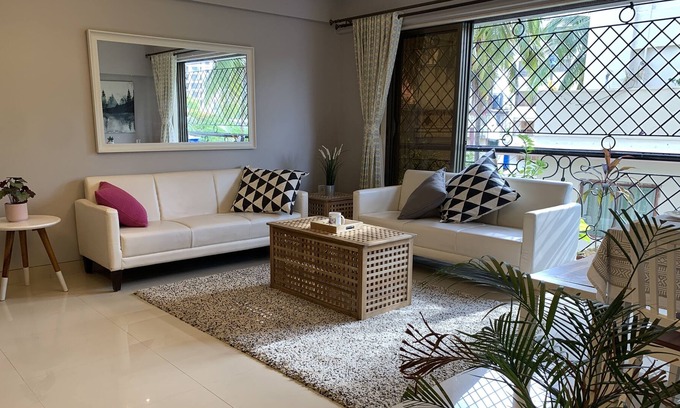 Prabhadevi Apartment | ✪Quiet Bandra 3 bedroom ✪Balconies✪Walk to Ocean✪
