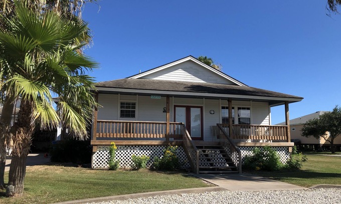 Port O Connor House | Quiet Bay House Retreat With Easy Access, Great View.
