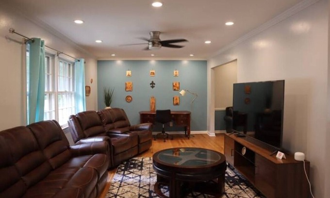 Tucker Apartment | Quiet&big 3bdr apartment near lake & golf course