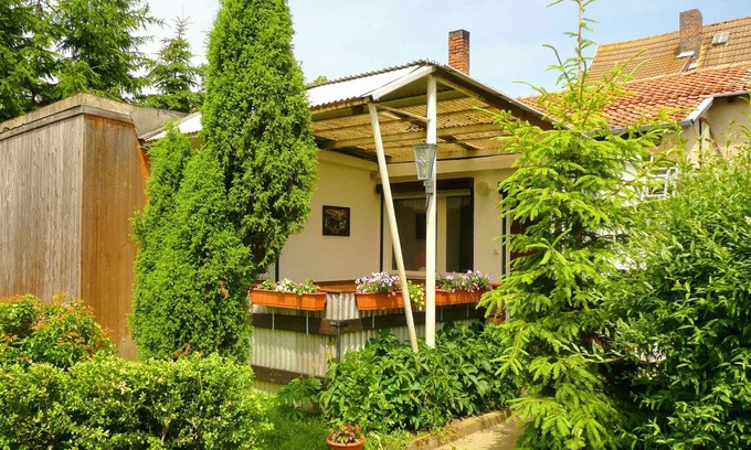 Cattenstedt House | Quiet Comfort Near Castle