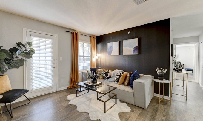 Pleasant Valley Apartment | Quiet & comfy~five star location~ 2king bed
