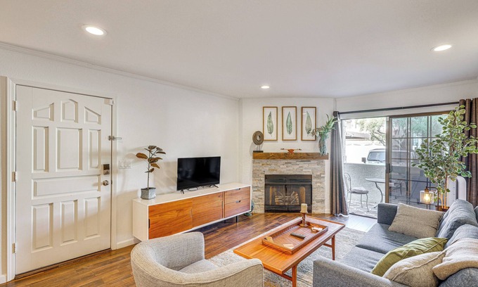 La Contessa Condo | Quiet Condo w/Pool Access, Near Arizona Boardwalk