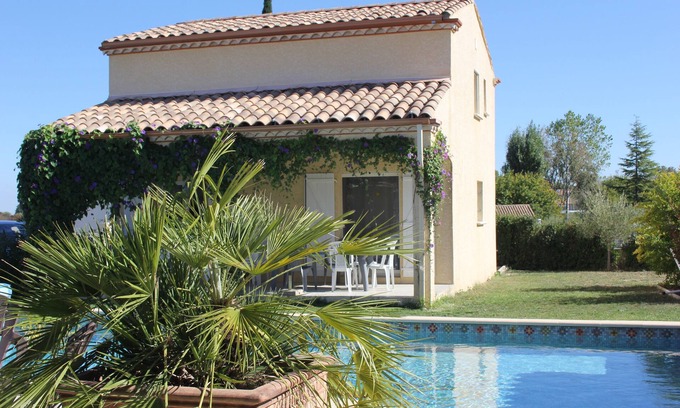 Saint-Jean-de-Cornies House | Quiet country house close to everything with air conditioning and 10 x 5 pool