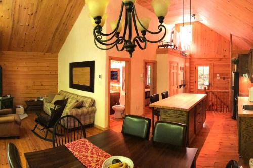 Val-des-Lacs Ski Chalet | Quiet, cozy and comfortable chalet