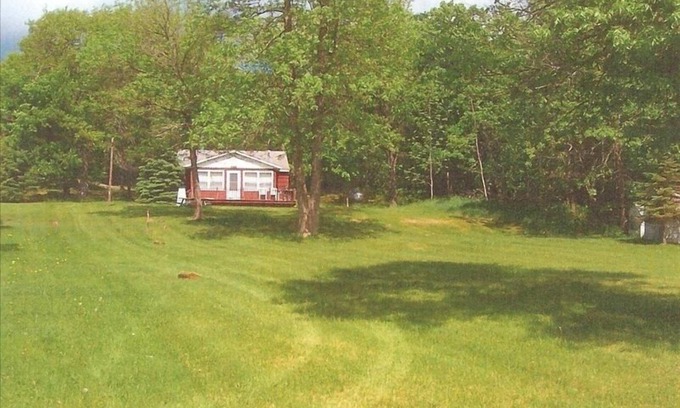 Remer Cabin | Quiet, Cozy Cabin on 400 feet of Beautiful Thunder Lake