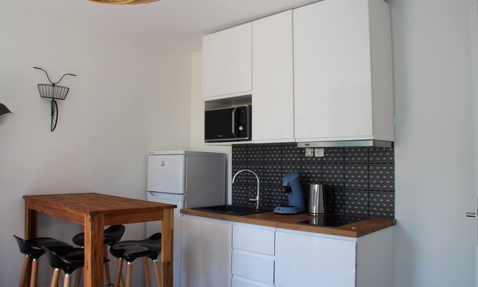 La Pie Apartment | Quiet duplex in the suburbs near Paris
