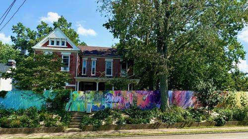 North Upper Street Apartment | Quiet, gated oasis near downtown Lexington