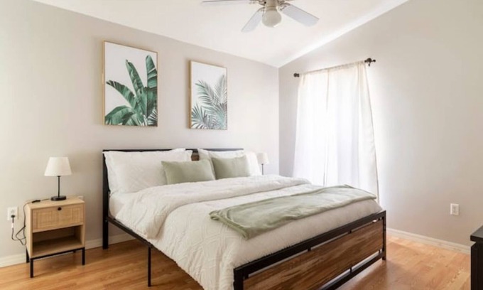Nichols House | Quiet Getaway to Tampa & Orlando