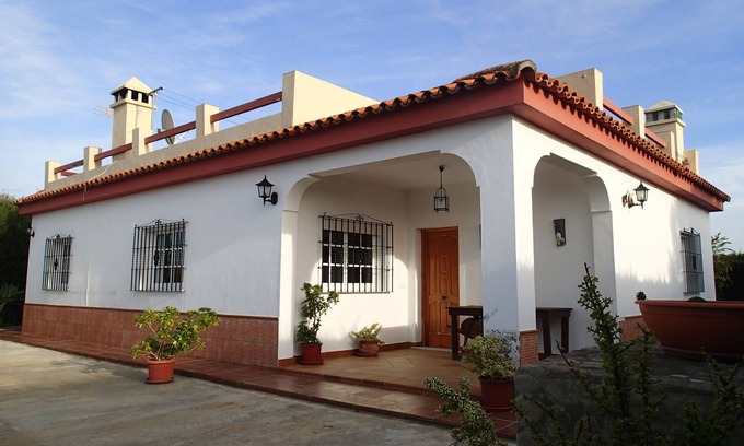 El Palmar House | Quiet house with a wonderful garden. For up to 8 people