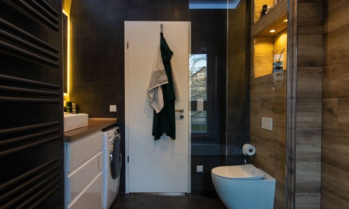 Bernsdorf Apartment | Quiet & luxurious business flat in the centre