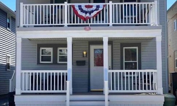 Gardens House | Quiet North End of Ocean City 1st Floor Get Away