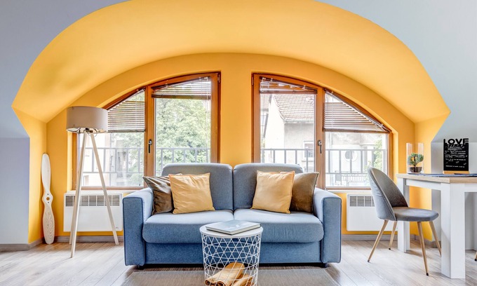 Sofia Apartment | Quiet Park Loft Next to Eagles Bridge