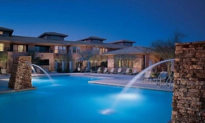 North Scottsdale Condo | Quiet Poolside Gated Resort Condo at Grayhawk