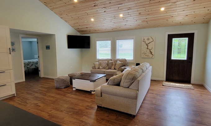 Monticello Cottage | Quiet retreat in Monticello on Lake Shafer with dock and jet ski lift!