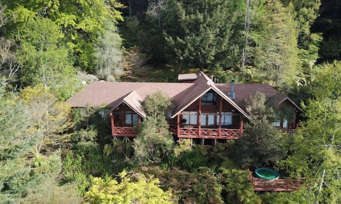Panguipulli House | Quiet Rustic House Huincal | Laundry Wifi