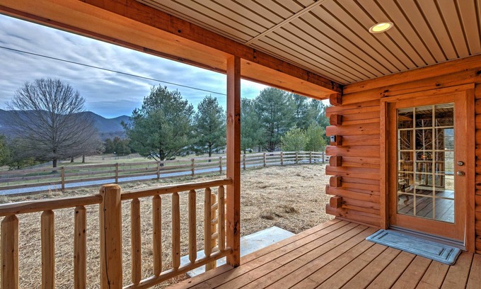 Shenandoah Cabin | Quiet Shenandoah Cabin w/Porch & Pastoral Views!