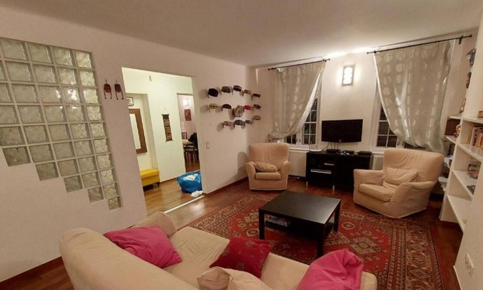 Belvaros - Lipotvaros Apartment | Quiet, spacious, and well-equipped apartment between Chain Bridge and Parliament