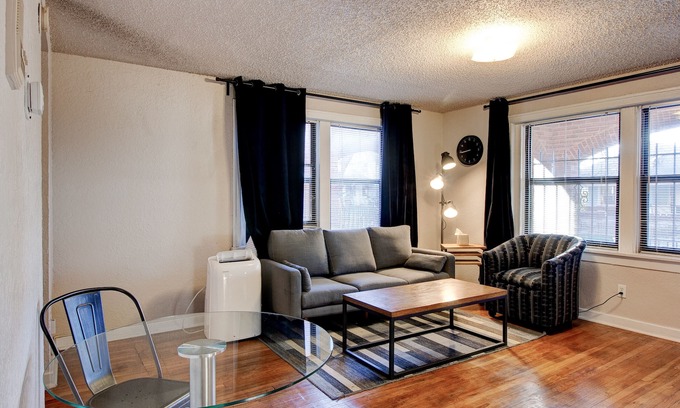 South Hyde Park Apartment | Quiet & Spacious | Easy Check-in + W&D | Zencity