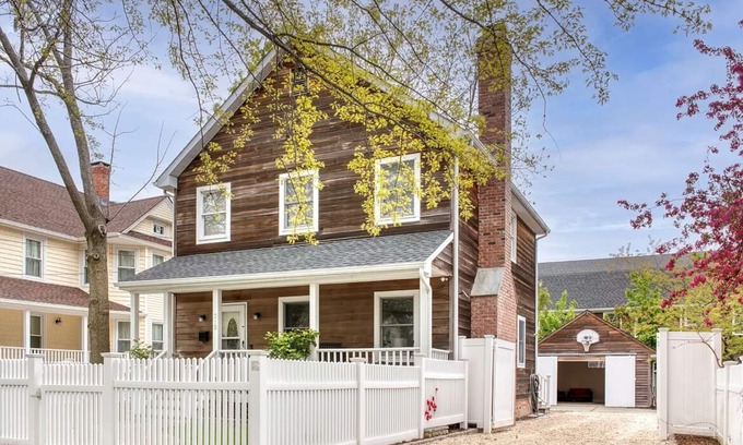 Greenport House | Quiet street one block to shops, restaurants & waterfront. Barn with AC TV &WIFI