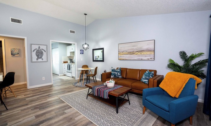 Tarpon Springs House | Quiet Tarpons Springs Unit Close to Everything the City has to Offer!