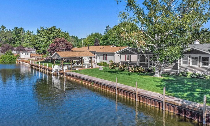 Indian River House | Quiet waterfront luxury home on quiet canal. Enjoy boat, beach, ski, & snow!