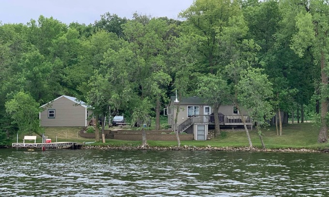 Long Prairie Cabin | QUIET, Year round Cozy Cabin on a great fishing lake