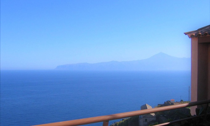 Agulo Apartment | Quietly located apartment with views to Tenerife