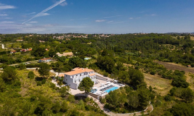 Monserrate Villa | Quinta da Serra - Villa in Sintra with Heated Pool, Jacuzzi!
