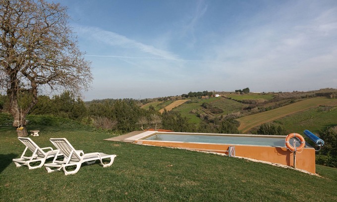 Usseira House | Quinta dos Castanheiros Studio