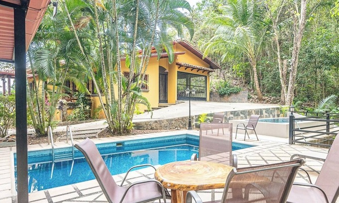 Playa Hermosa House | Quinta Teca with two pools near Playa Hermosa beach