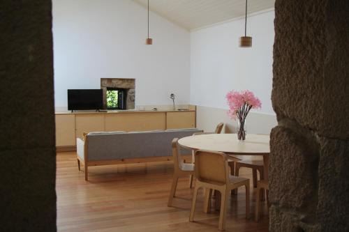 Pacos da Serra House | Quintal do Forno l Casa da Hera
